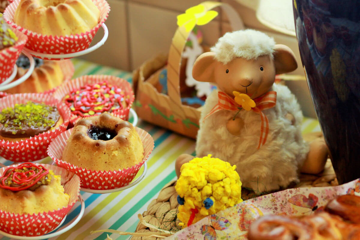 Poniedziałek Wielkanocny - jedzenie, ciasto